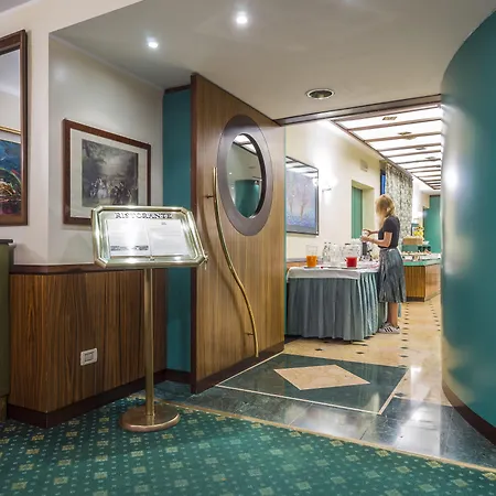 Carrobbio Otel 4*