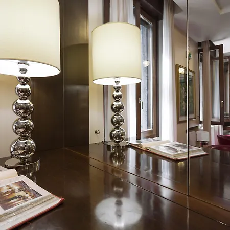 Hotel Carrobbio