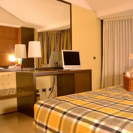 Hotel Carrobbio Milán