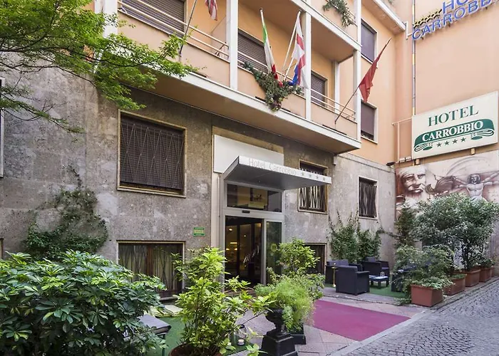 Hotel Carrobbio 4*