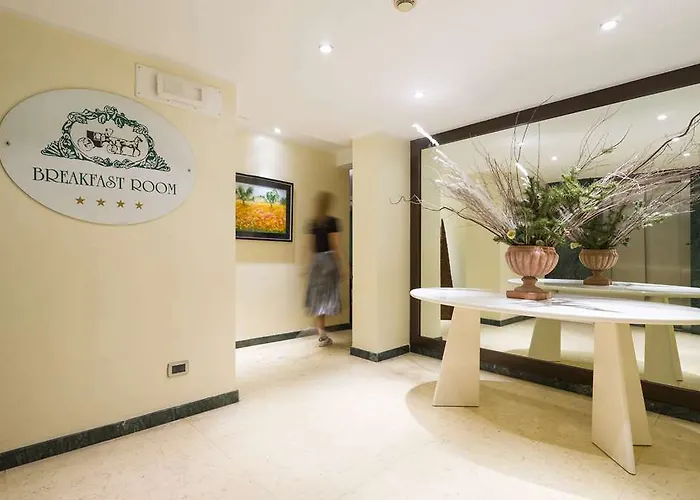 Carrobbio 4* Милан