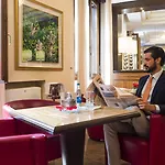 Hotel Carrobbio 4*