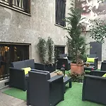 Hotel Carrobbio