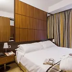 Hotel Carrobbio