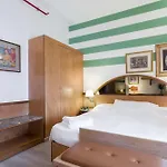Hotel Carrobbio Milão