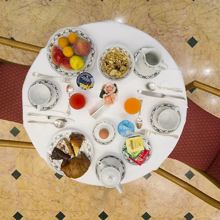 Hotel Carrobbio