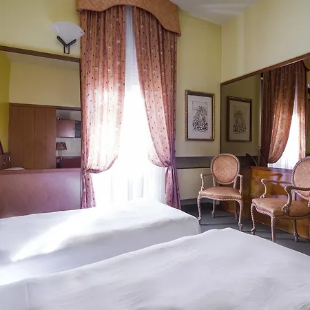 Otel Carrobbio