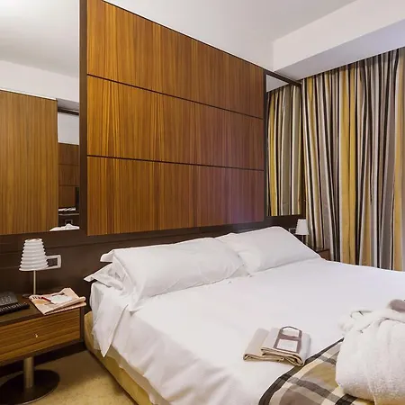 Otel Carrobbio