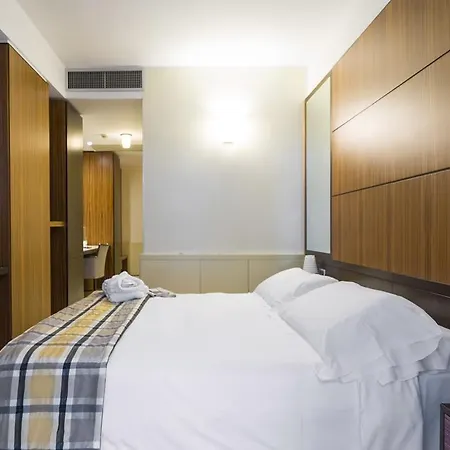 Carrobbio 4* Milano
