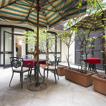 Carrobbio Hotel