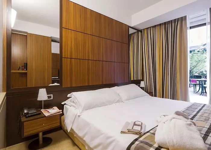 Hotel Carrobbio