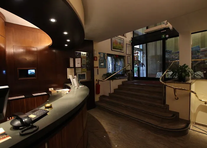 Hotel Carrobbio 4*